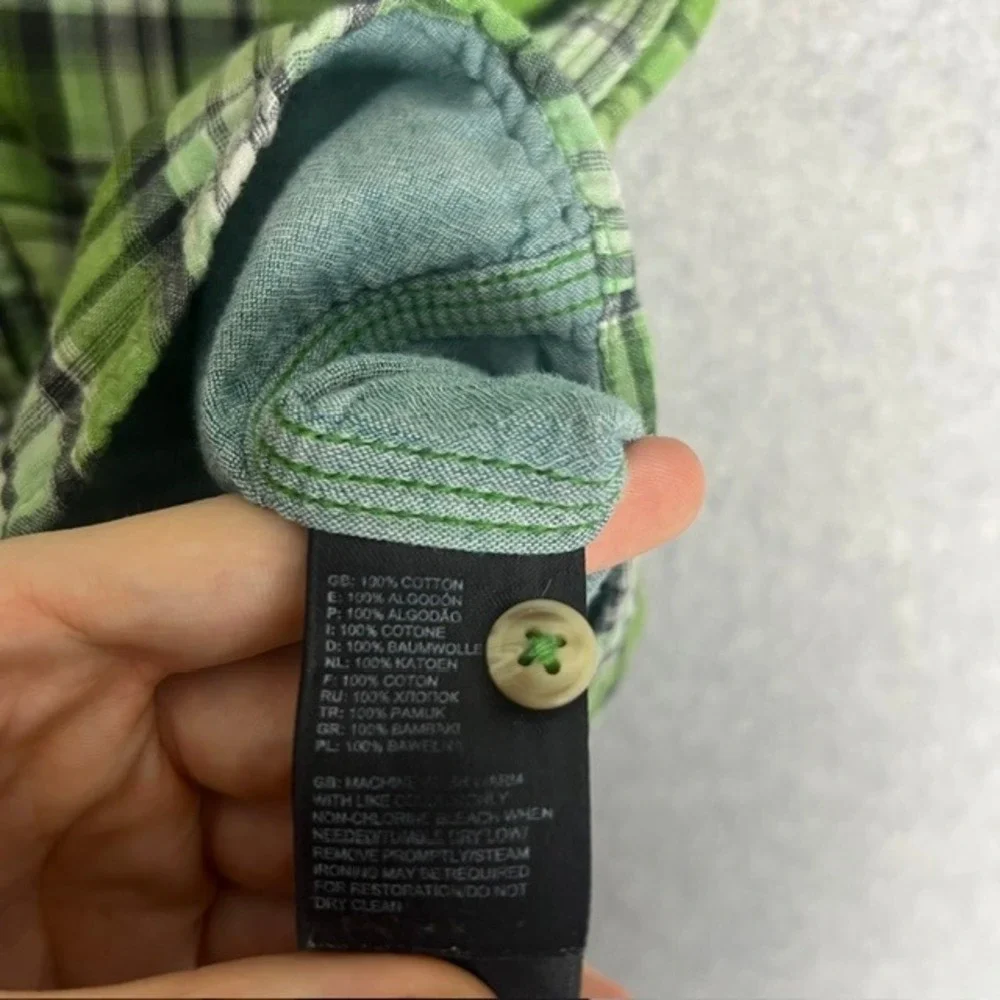 The North Face Men's Green Plaid Short Sleeve Button Up Shirt Size Large‎